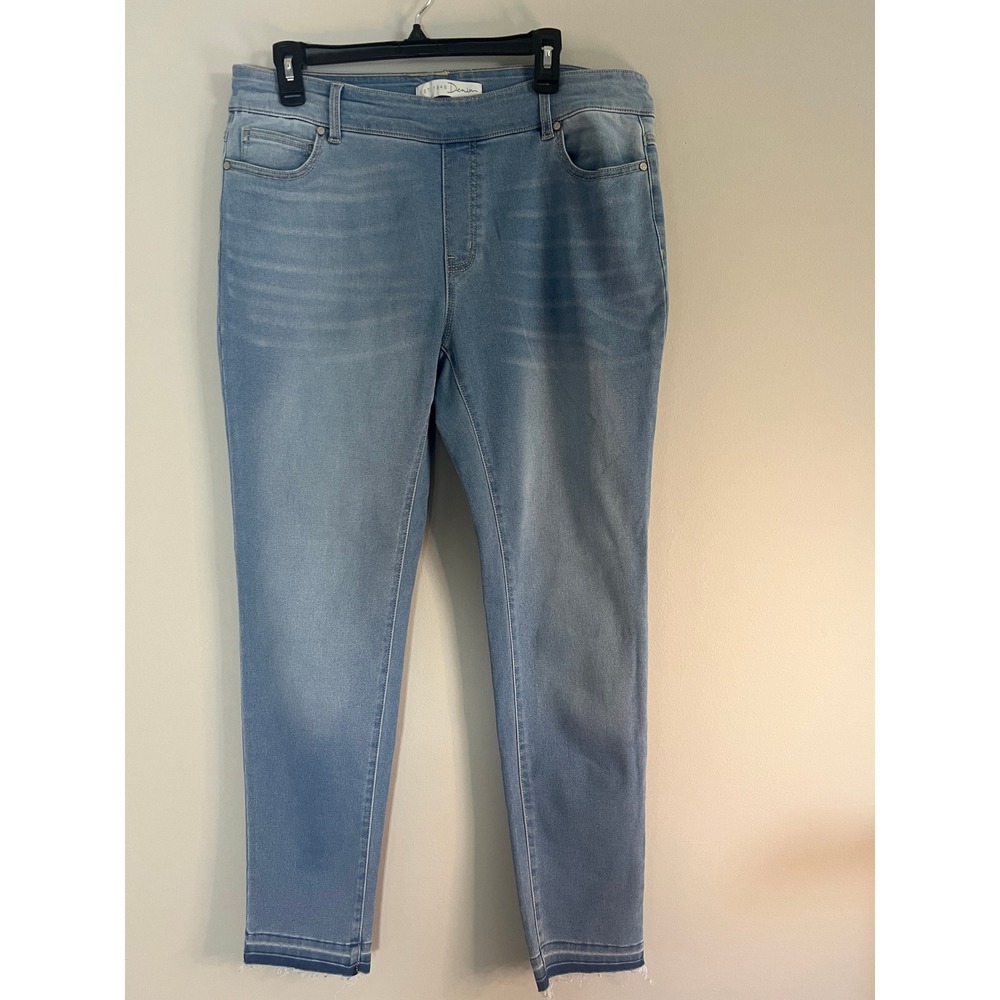 Cato Denim Curvy Light Wash Pull On Skinny Jeans Raw Shadow Hem Womens 12